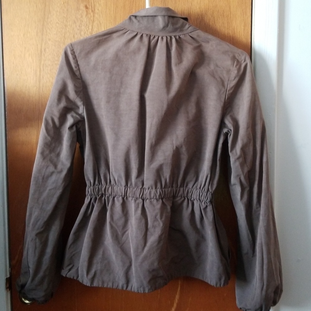 LOFT Spring/Fall Jacket. - Picture 2 of 7